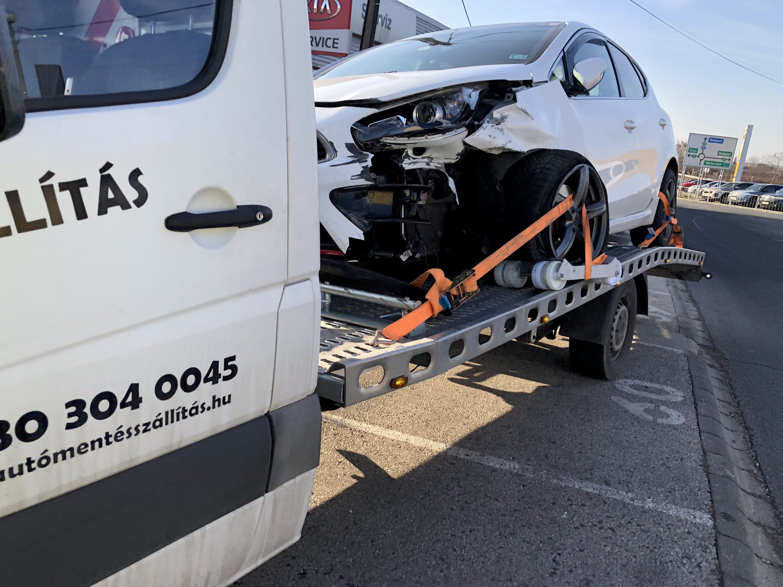 Autómentő Fejér Megye