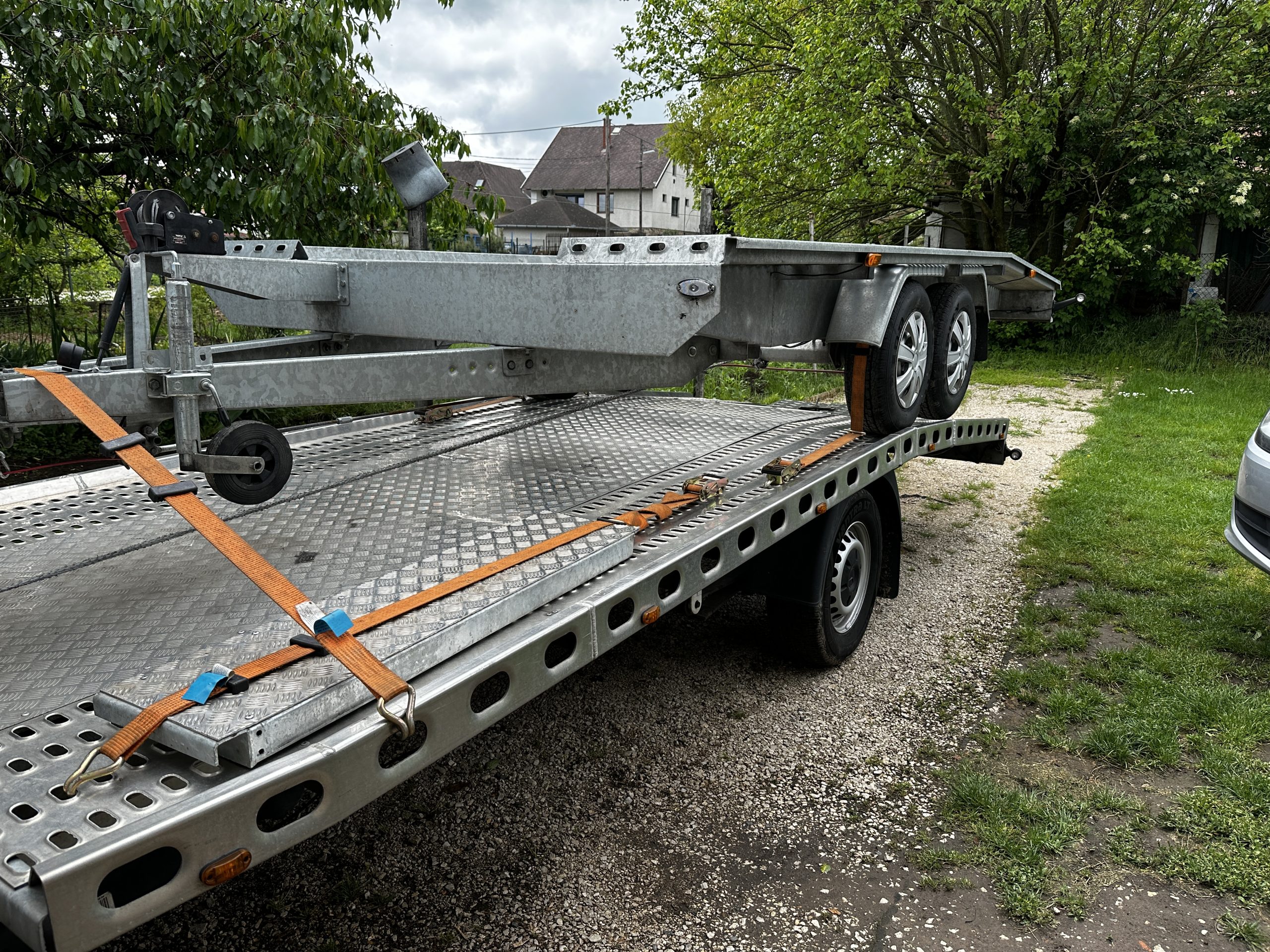 Autószállító Bérlés